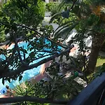Hotel Elli 2*