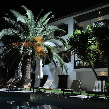 Elli Skopelos