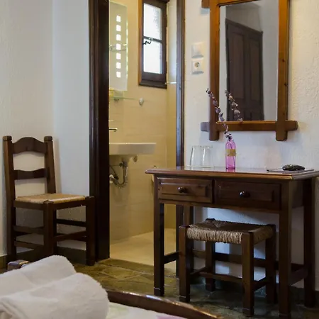 Hotel Elli