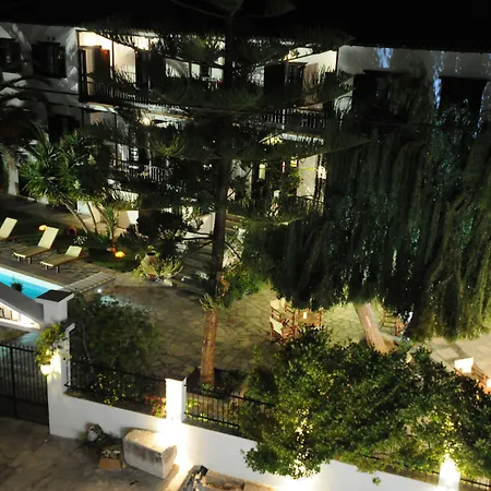 Elli Hotel 2*
